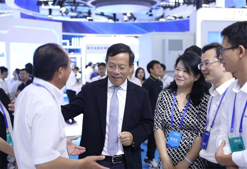 古瑞瓦特工商業光儲充一體化解決方案